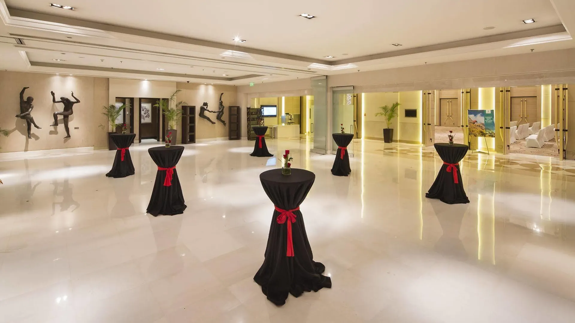 Le Meridien Gurgaon, Delhi NCR Gurgaon